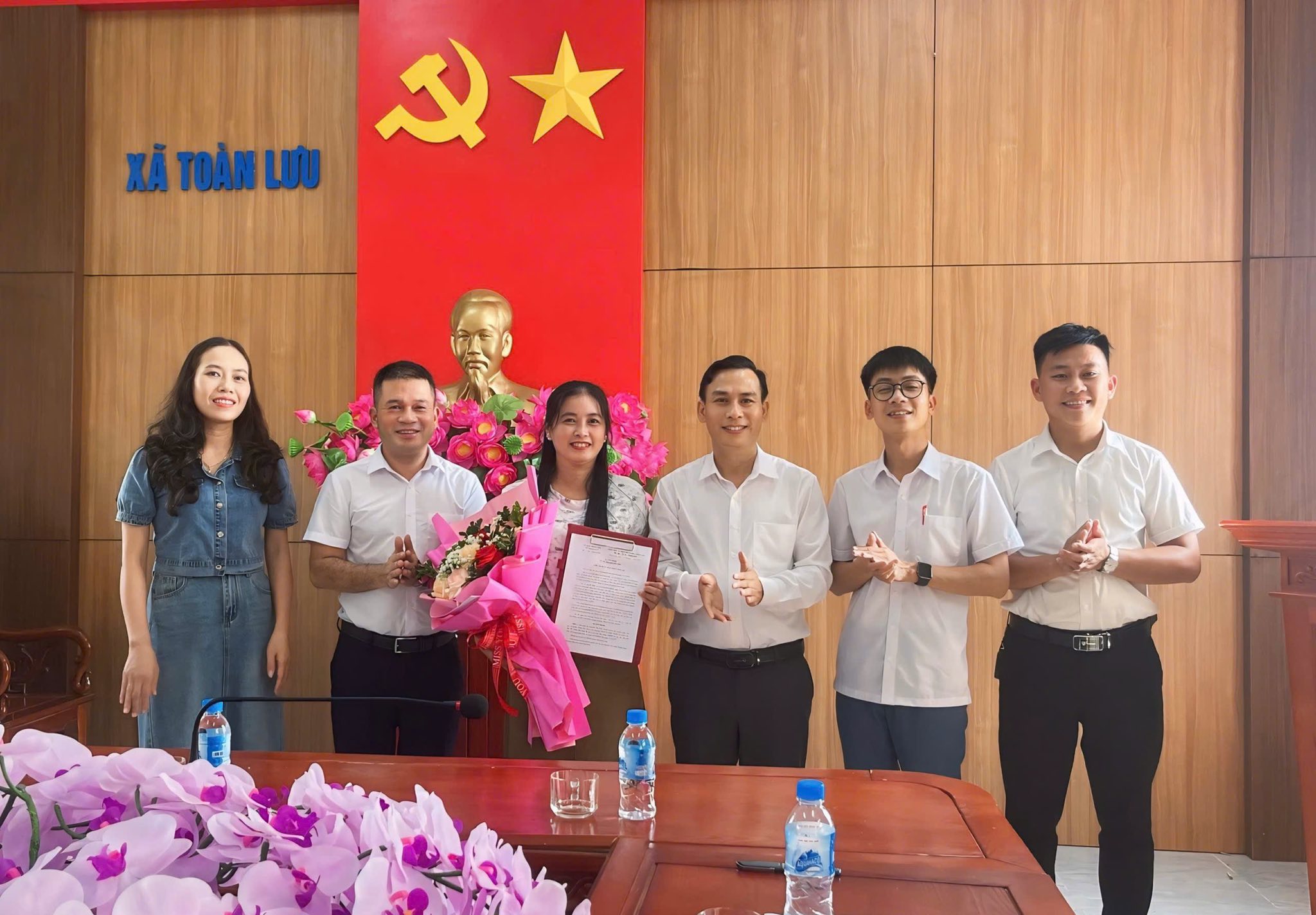 UBND xã Toàn Lưu tổ chức buổi gặp mặt giáo viên được điều động đi biệt phái nhận nhiệm vụ tại xã Lộc Hà