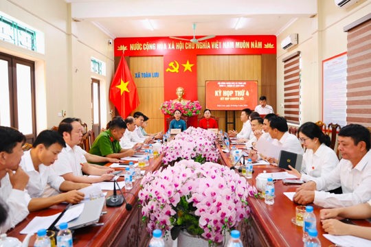 HĐND xã Toàn Lưu thống nhất thông qua 02 Nghị quyết tại Kỳ họp chuyên đề 