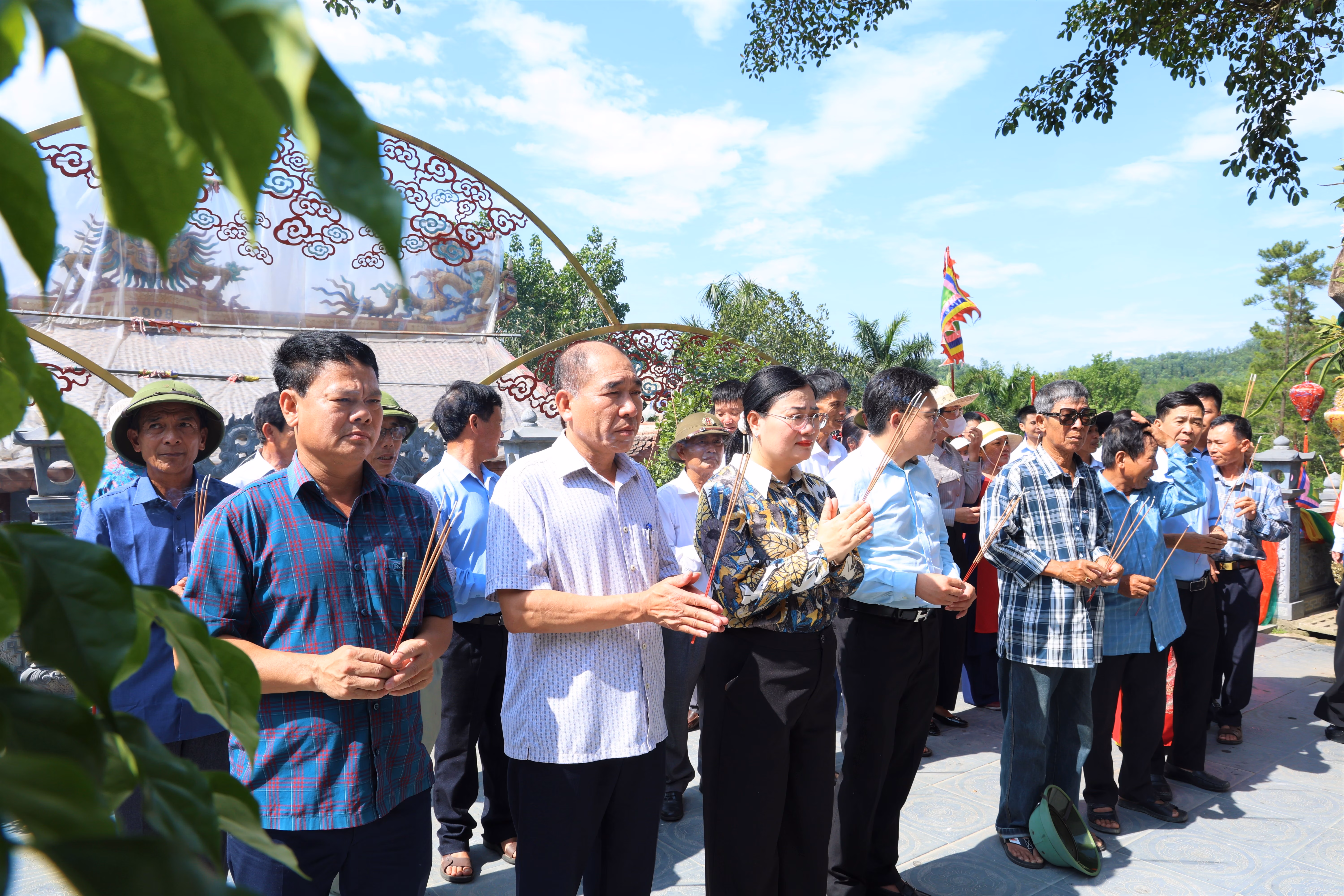 Xã Toàn Lưu dâng hương, dâng lễ tưởng nhớ, tri ân công đức Thánh Mẫu Lộc Hoa Công Chúa