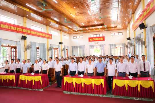 Xã Toàn Lưu tổ chức Lễ chào cờ tháng 8 năm 2026 